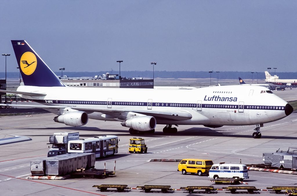 هواپیمای Boeing 747-200