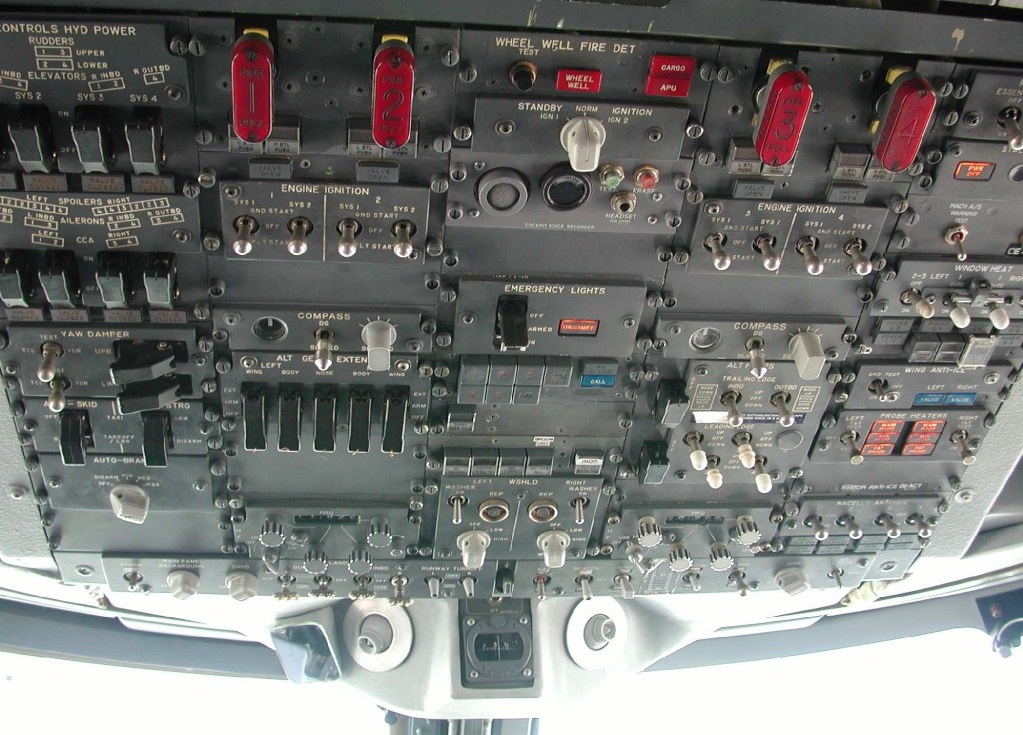 Overhead Panel بویینگ 747 کلاسیک